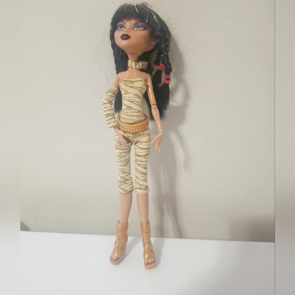 Monster High CLEO DE NILE First Wave Doll